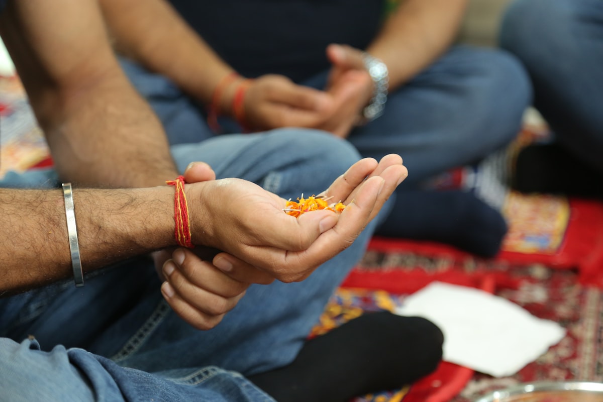 Men's daily wellness and vitamin supplementation